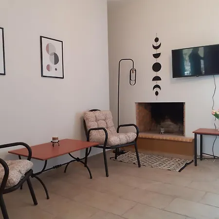 Vagionia Apartment *