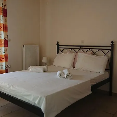 Vagionia Apartment *
